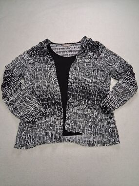 TanJay Black and White Printed Blouse Jacket